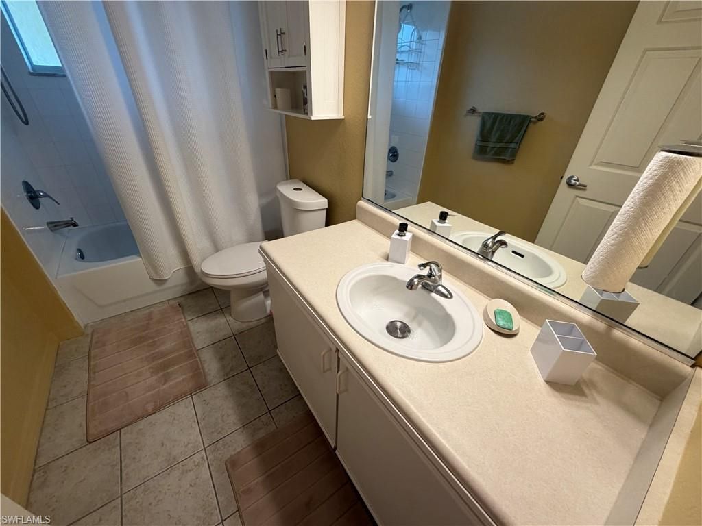 8274 Key Royal Cir, Unit 1025, Naples, FL 34119 Photo