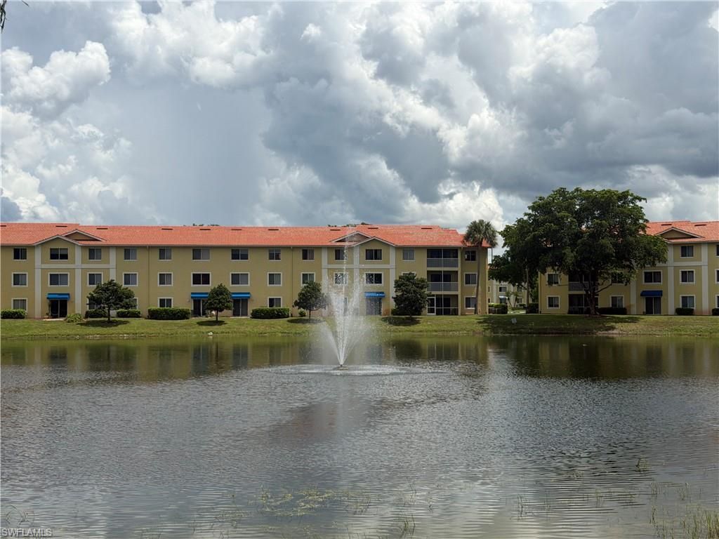 8274 Key Royal Cir, Unit 1025, Naples, FL 34119 Photo