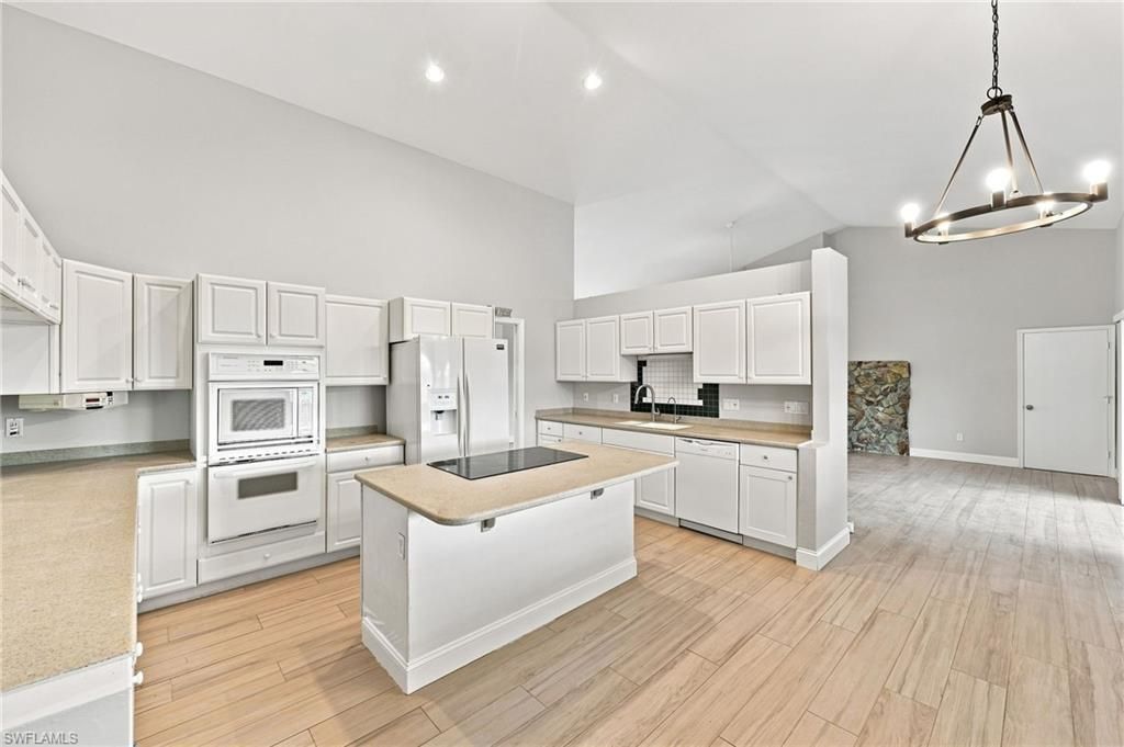 1330 Purple Martin Dr, Naples, FL 34120 Photo