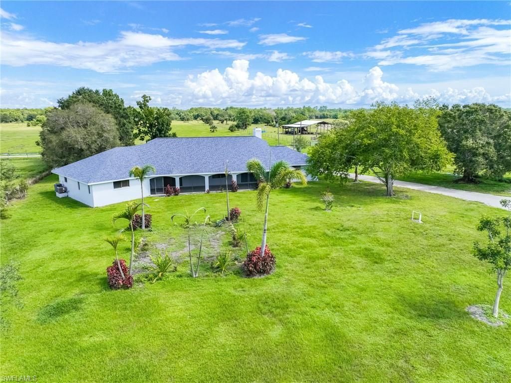 1330 Purple Martin Dr, Naples, FL 34120 Photo