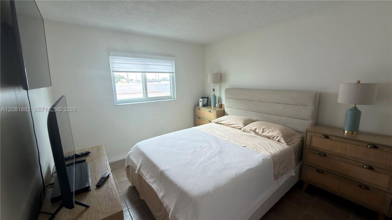 2145 Pierce St, Unit 223, Hollywood, FL 33020 Photo