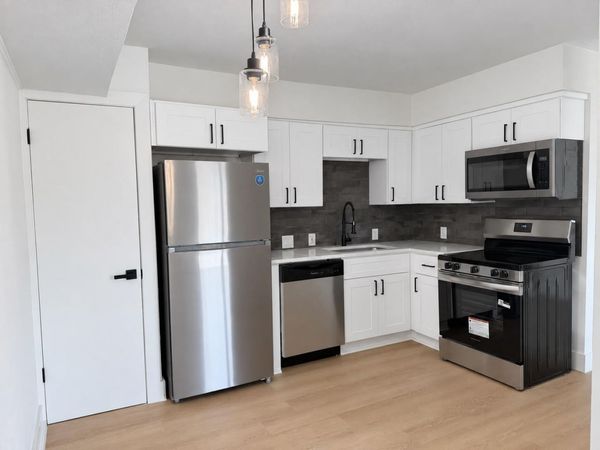 2904 Sweeney LN, Unit B, Austin, TX 78723