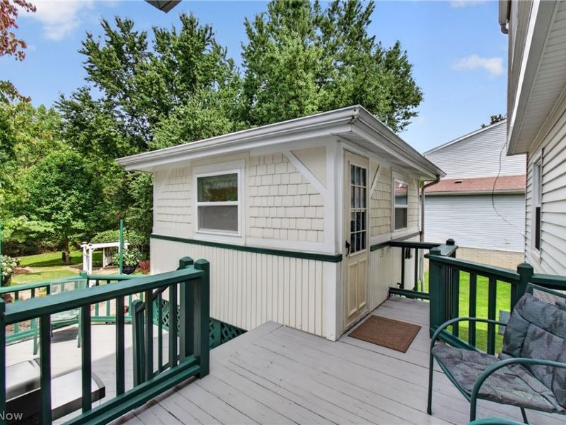 1690 Lares Lane, Brunswick, OH 44212 Photo 11
