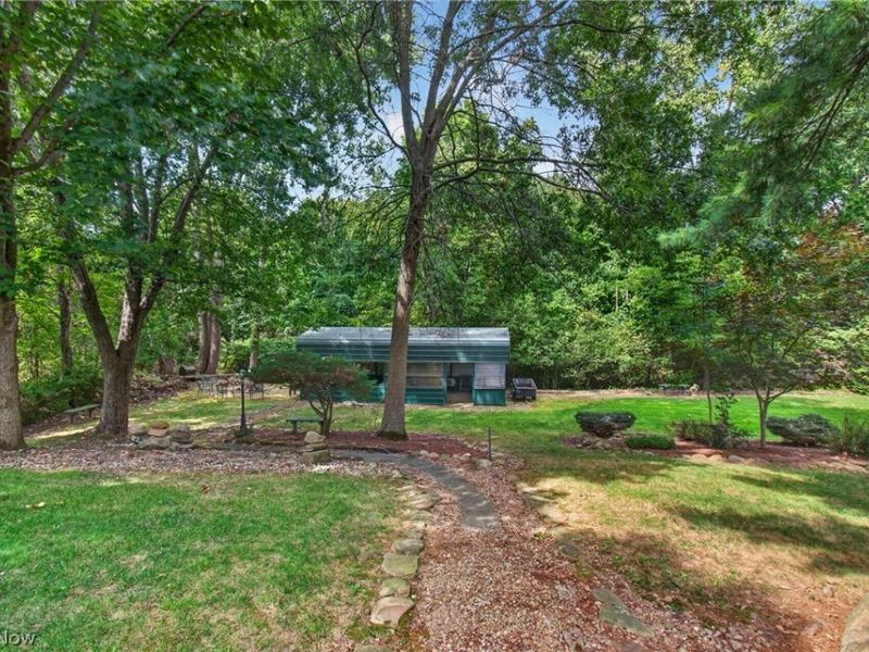 1690 Lares Lane, Brunswick, OH 44212 Photo 9