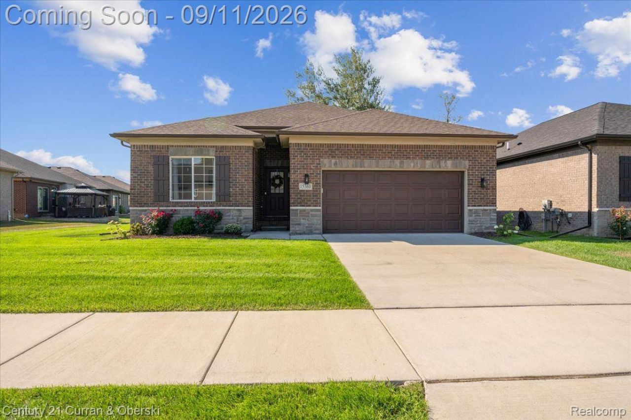15360 Eton Pointe Drive , Unit 37, Clinton Township, Mi 48035 Main Photo