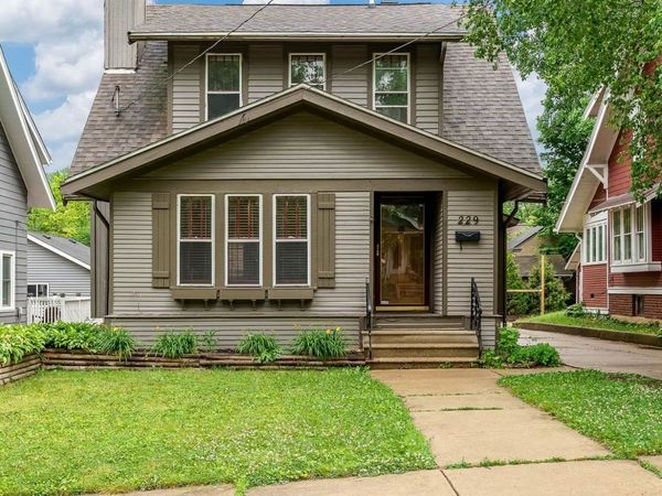 229 N Gardiner Avenue, ROCKFORD, IL 61107