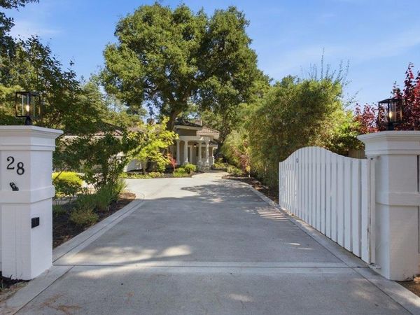 28 Holbrook Lane, Atherton, CA 94027