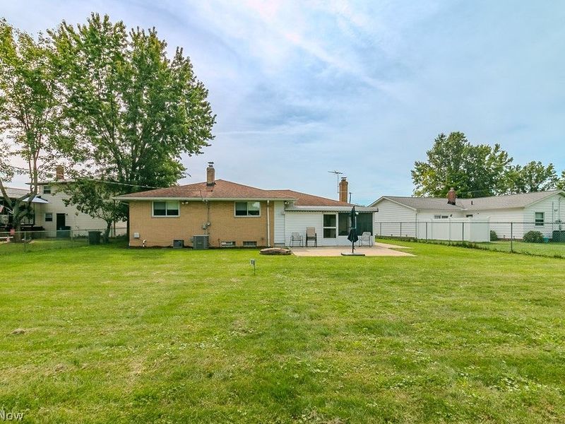223 Shore Drive, Eastlake, OH 44095 Photo 36