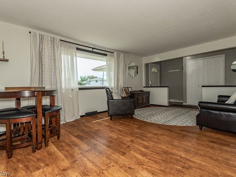 223 Shore Drive, Eastlake, OH 44095 Photo 6