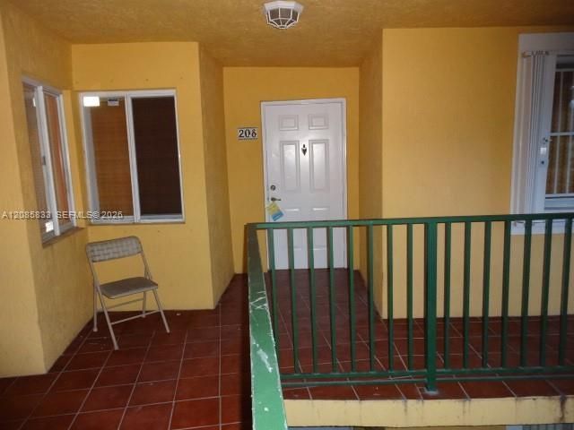 4681 NW 9th St, Unit 208, Miami, FL 33126 Photo