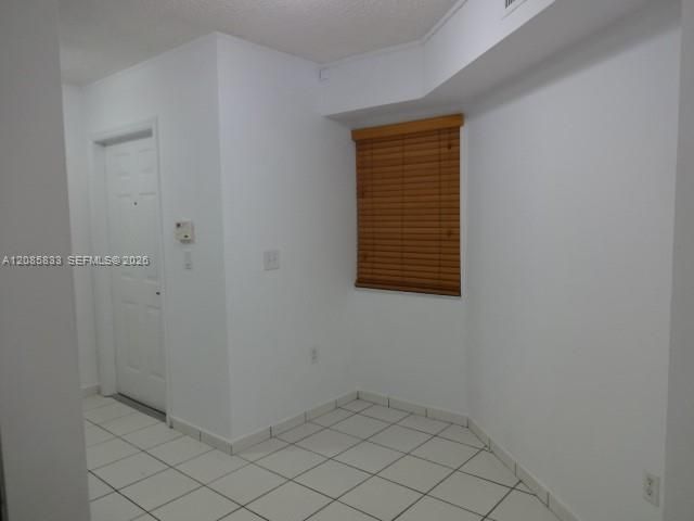 4681 NW 9th St, Unit 208, Miami, FL 33126 Photo