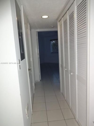 4681 NW 9th St, Unit 208, Miami, FL 33126 Photo