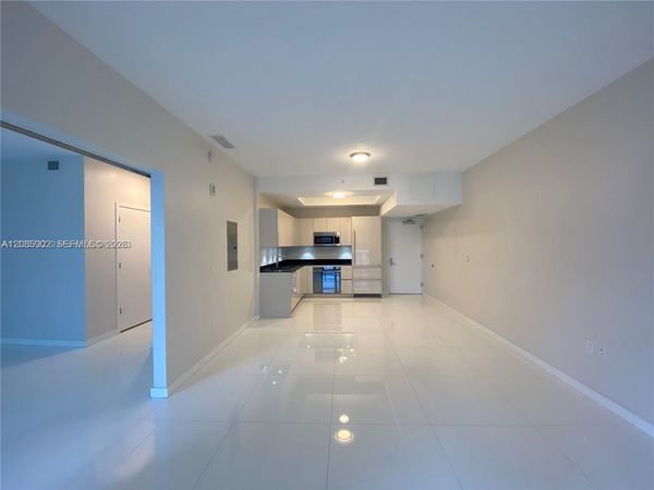 1010 Brickell , Unit 4807, Miami, FL 33131