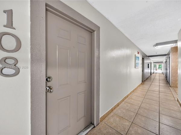 1801 NE 140th St , Unit 108, North Miami, FL 33181