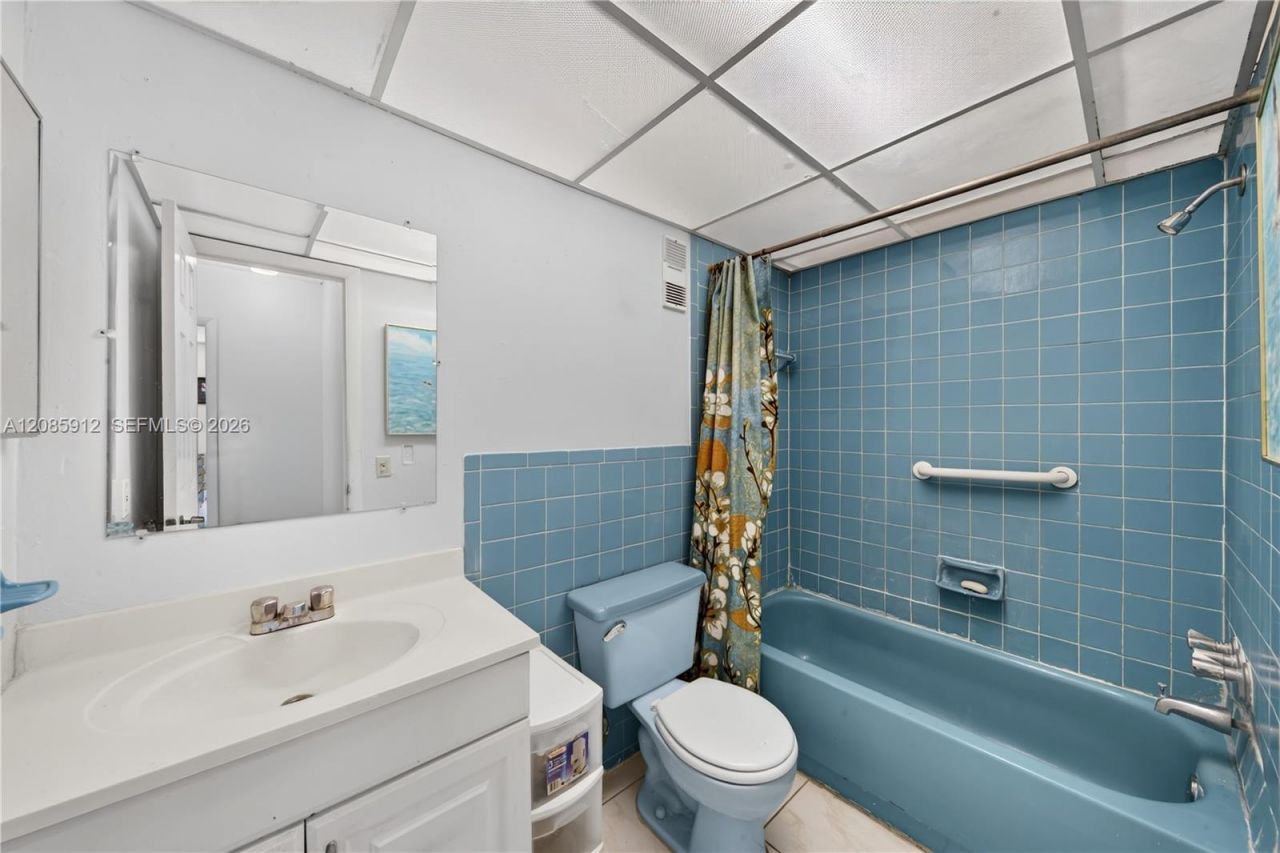 1801 NE 140th St, Unit 108, North Miami, FL 33181 Photo