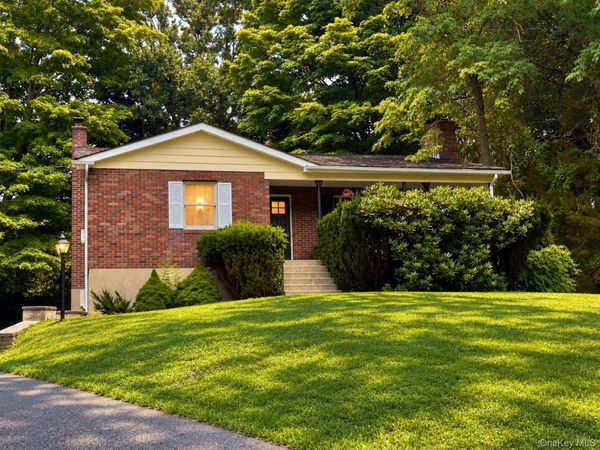 24 Lake Trail , Carmel, NY 10512