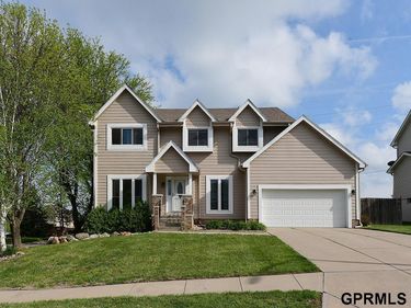 16130 Parker Street, Omaha, NE 68118