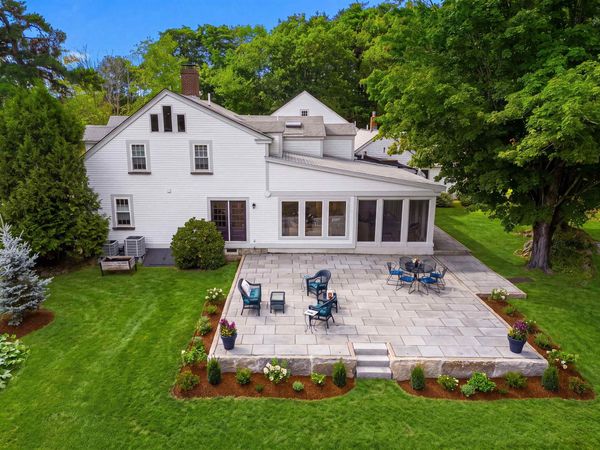 153 Atlantic Avenue, North Hampton, NH 03862