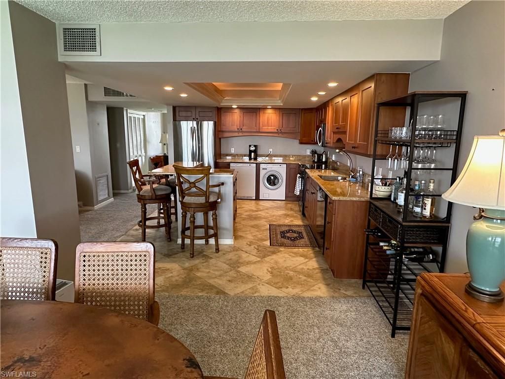2305 Gulf Shore Blvd N, Unit 313, Naples, FL 34103 Photo