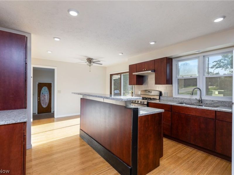 3503 Market Avenue N, Canton, OH 44714 Photo 5