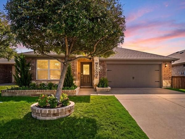2225 Torch Lake Drive, Forney, TX 75126