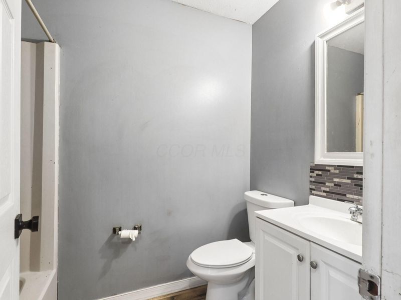 1345 S Dugan Road, Urbana, OH 43078 Photo 14
