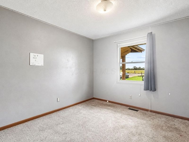 1345 S Dugan Road, Urbana, OH 43078 Photo 15