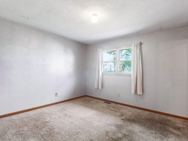 1345 S Dugan Road, Urbana, OH 43078 Photo 17