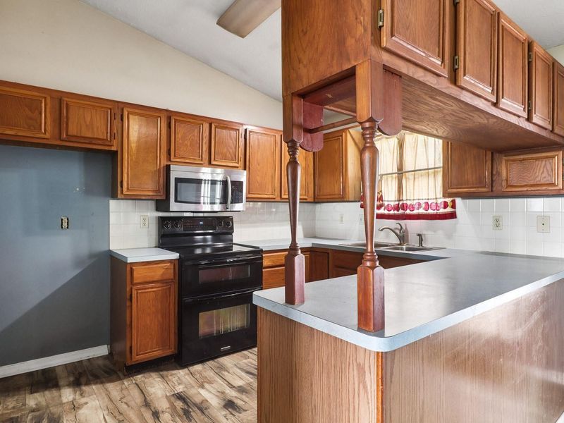 1345 S Dugan Road, Urbana, OH 43078 Photo 9