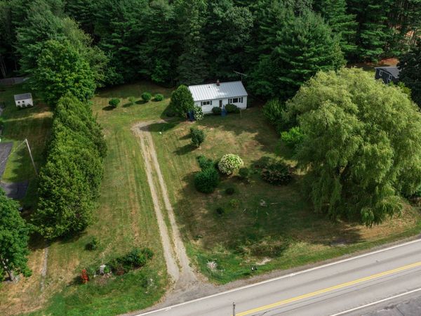 2533 Ohio Street , Hermon, ME 04401