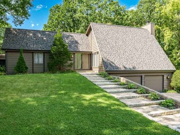 2252 Jonquil Place , Rockford, IL 61107