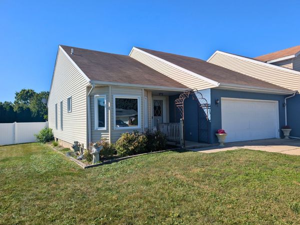 801 W Mckinley Road , Ottawa, IL 61350