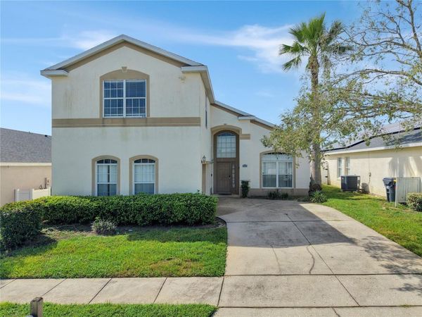 323 CASTLEMAIN CIRCLE , DAVENPORT, FL 33897