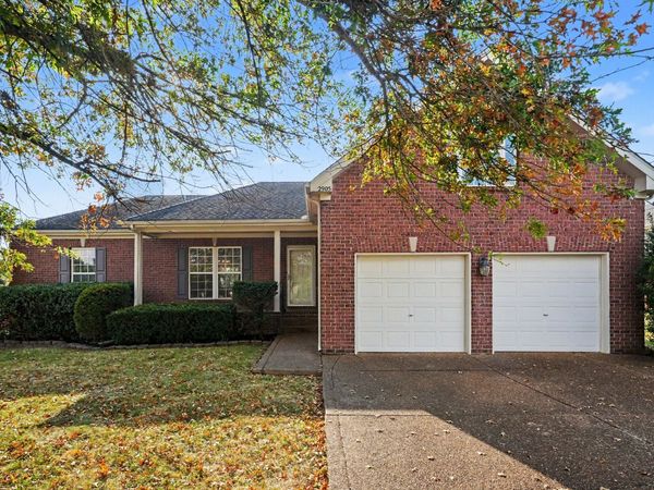 2905 Iona Dr , Smyrna, TN 37167