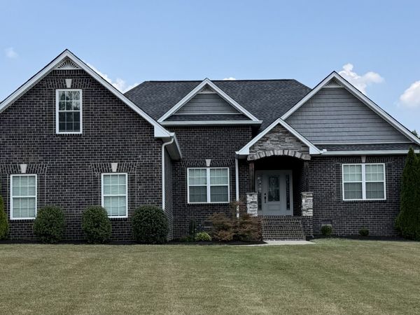 1043 Founders Ln , Portland, TN 37148