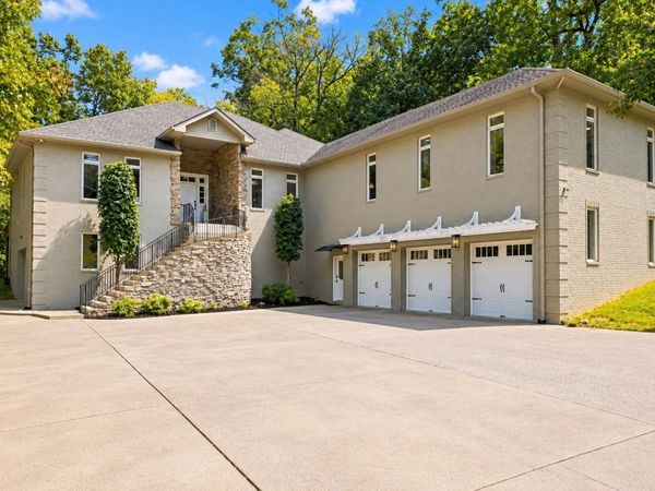 714 Hillwood Blvd, Nashville, TN 37205