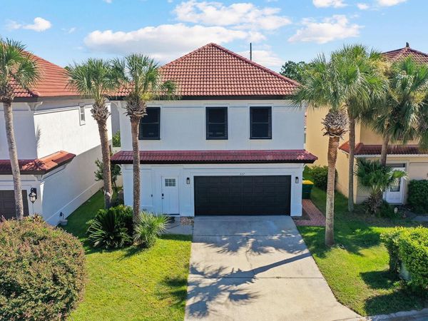 227 Inverrary Drive, Destin, FL 32541