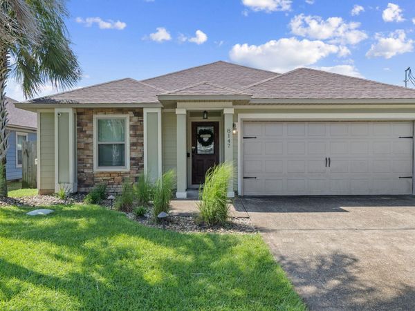 8147 Sierra Street, Navarre, FL 32566