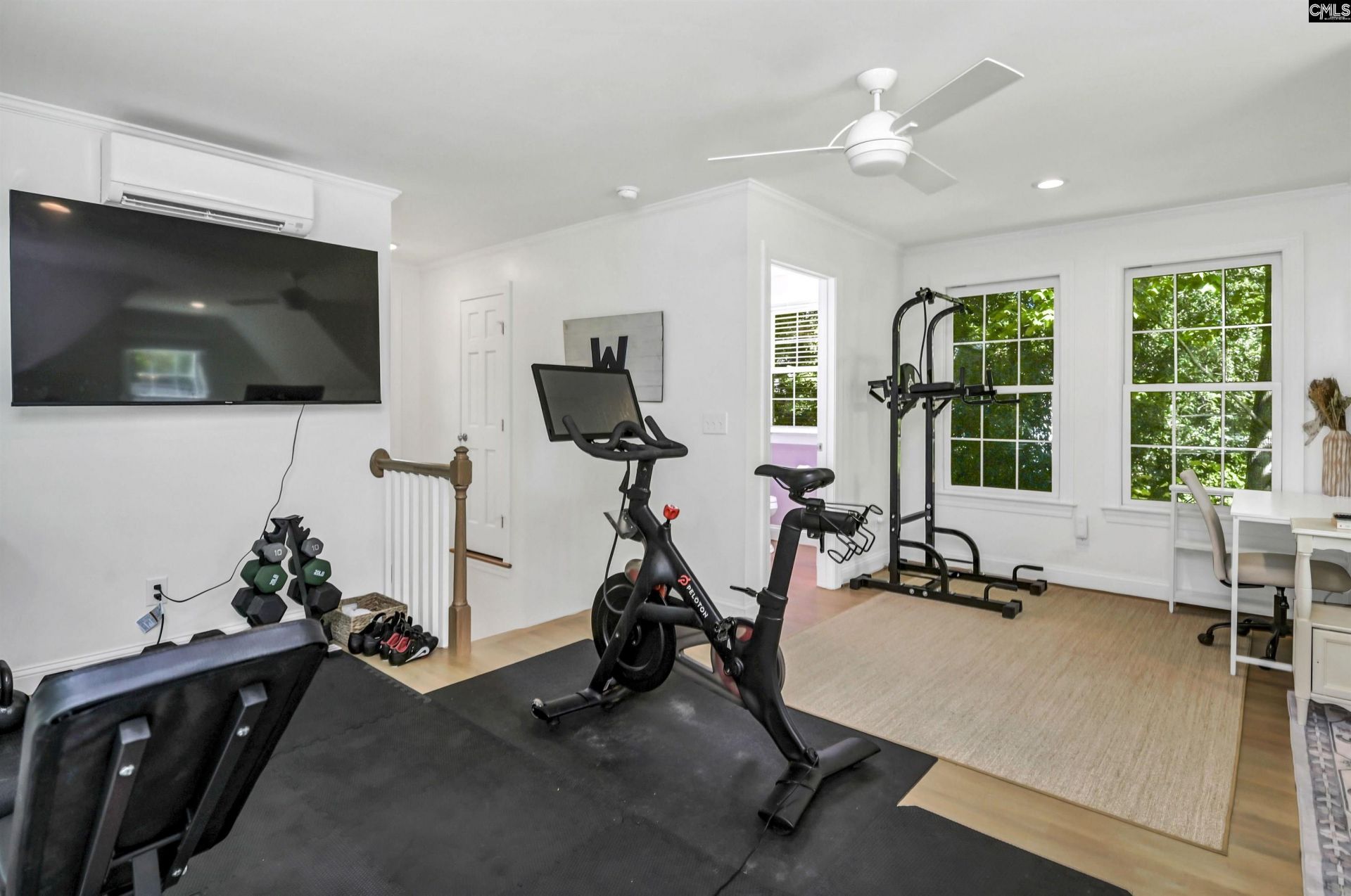 815 Poinsettia Street Photo 31