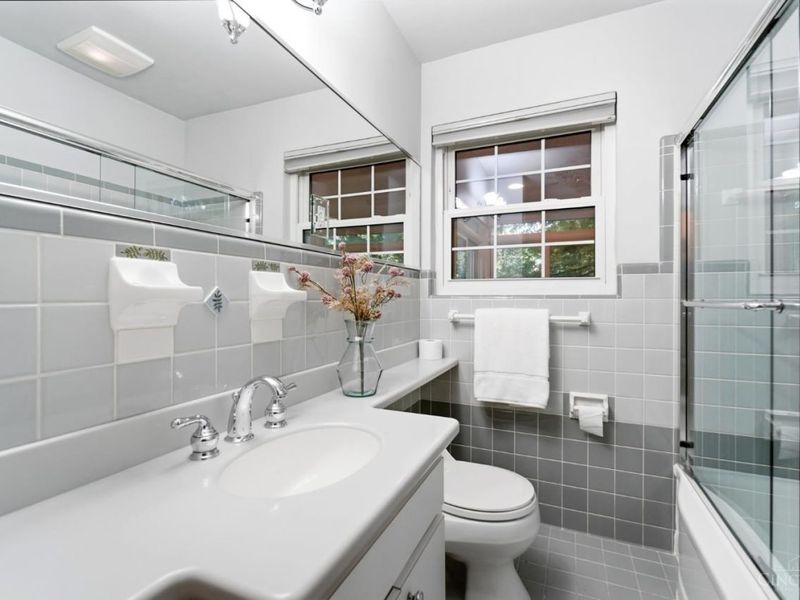 5723 Kinoll Avenue, Cincinnati, OH 45213 Photo 15