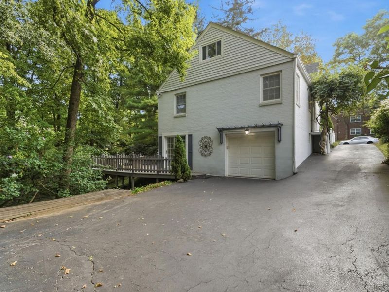 5723 Kinoll Avenue, Cincinnati, OH 45213 Photo 28