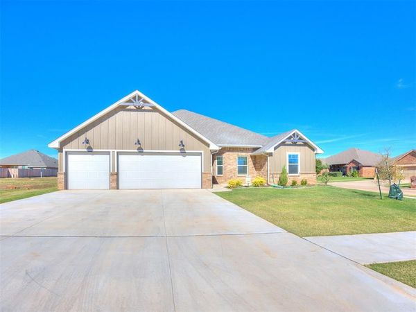 2917 Kingswood Drive, Norman, OK 73071
