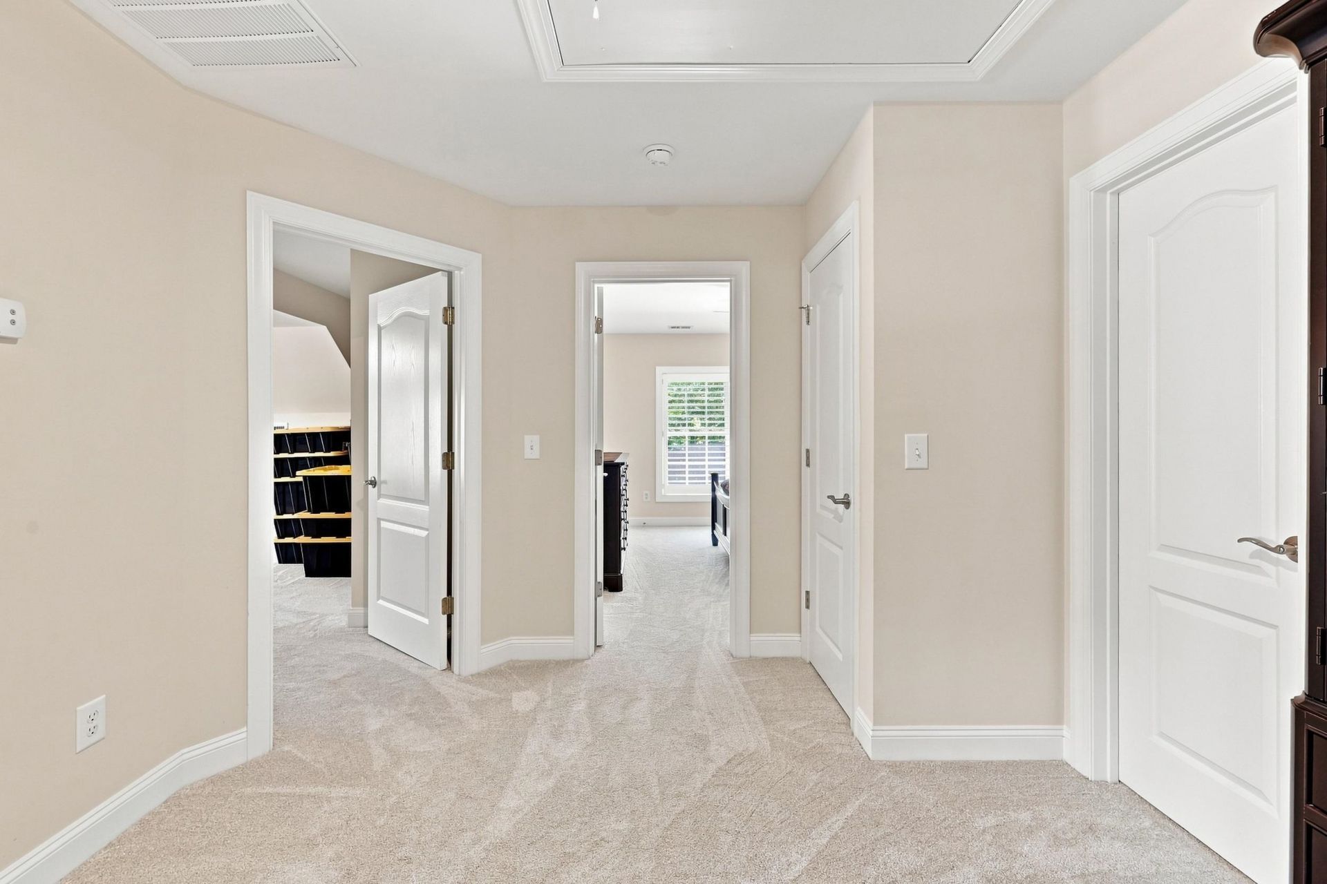 45 Highwood Circle Photo 28
