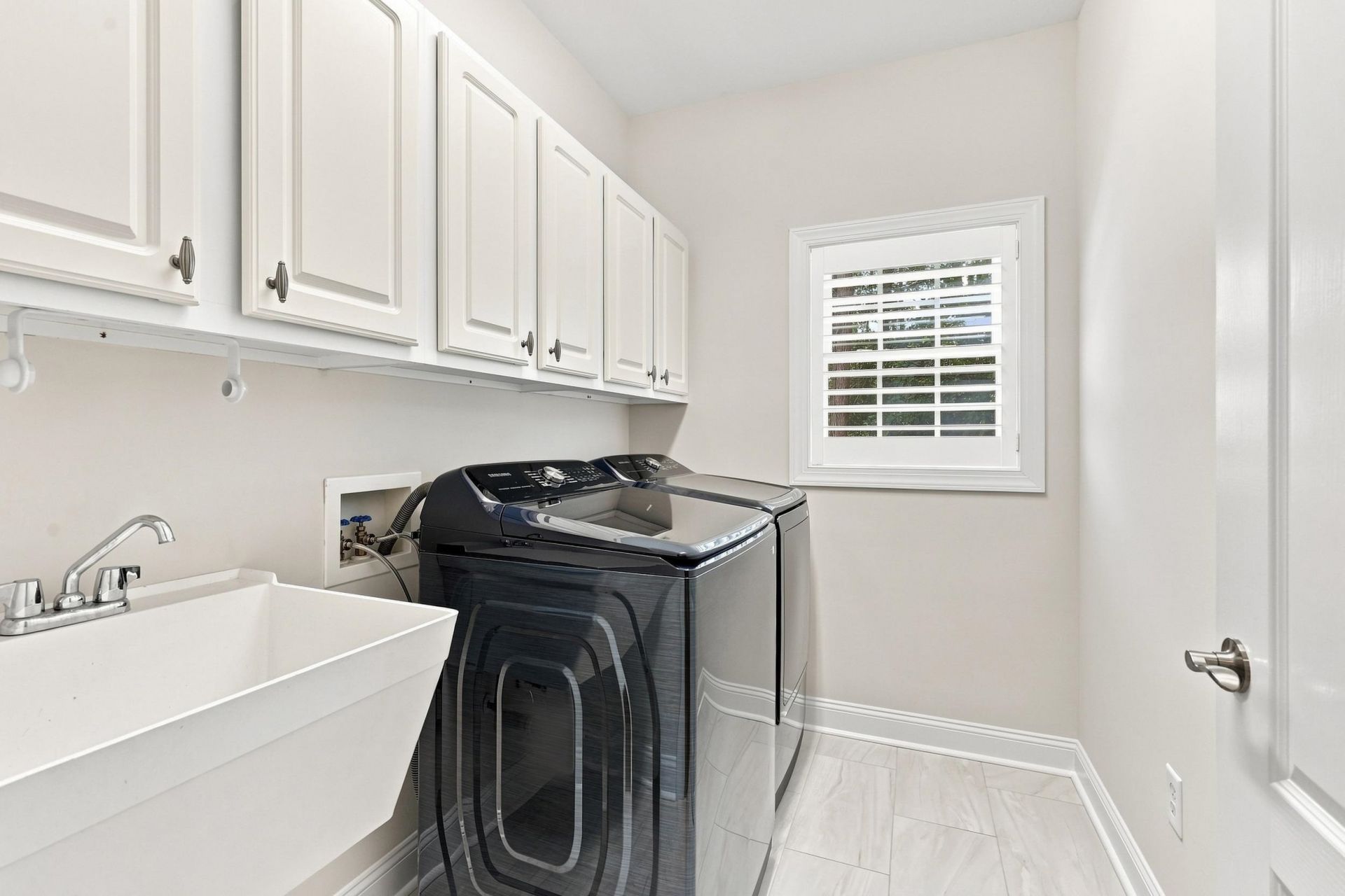 45 Highwood Circle Photo 39