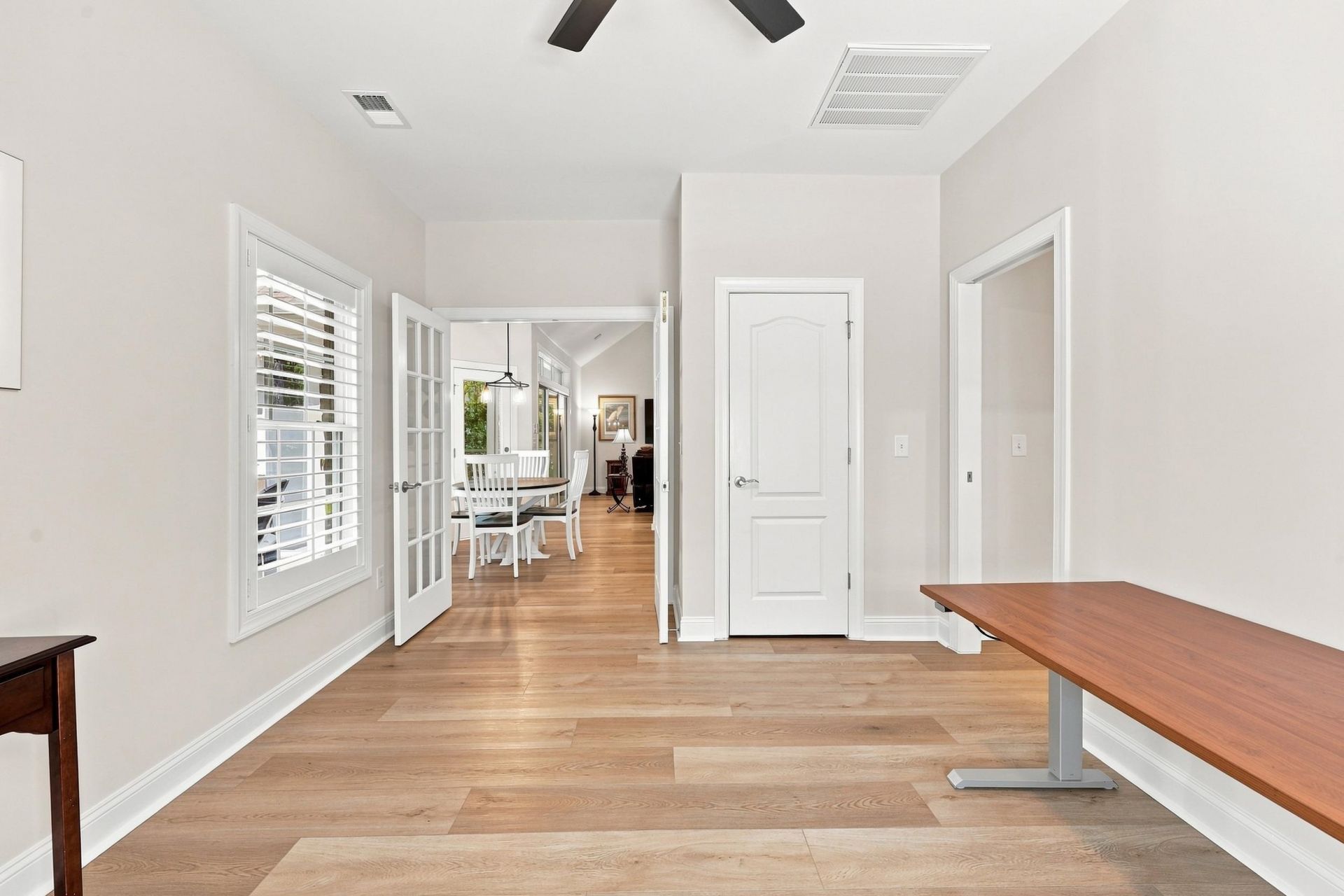 45 Highwood Circle Photo 42