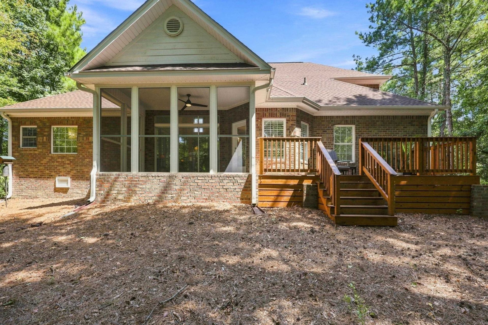 45 Highwood Circle Photo 48