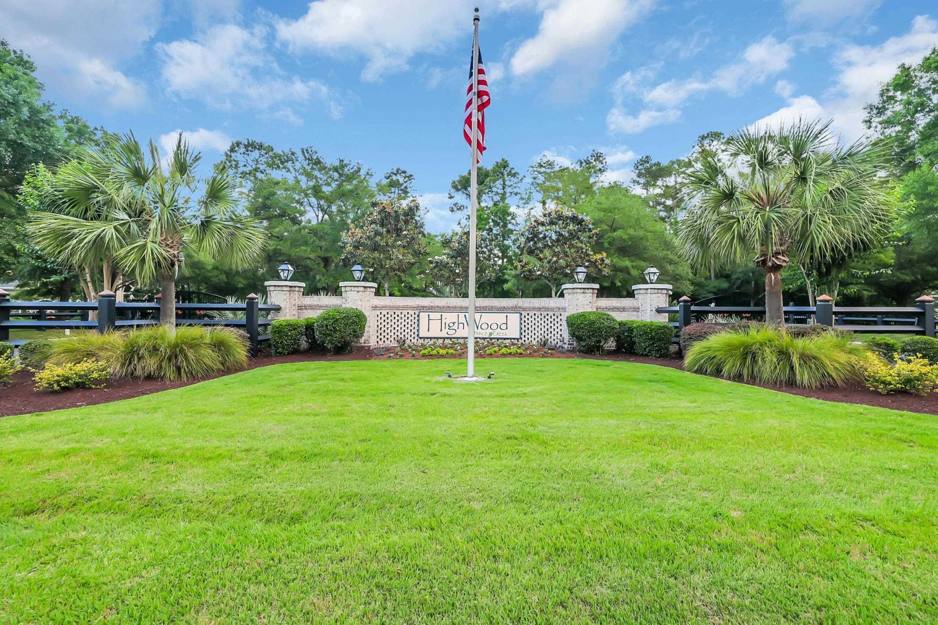 45 Highwood Circle Photo 57
