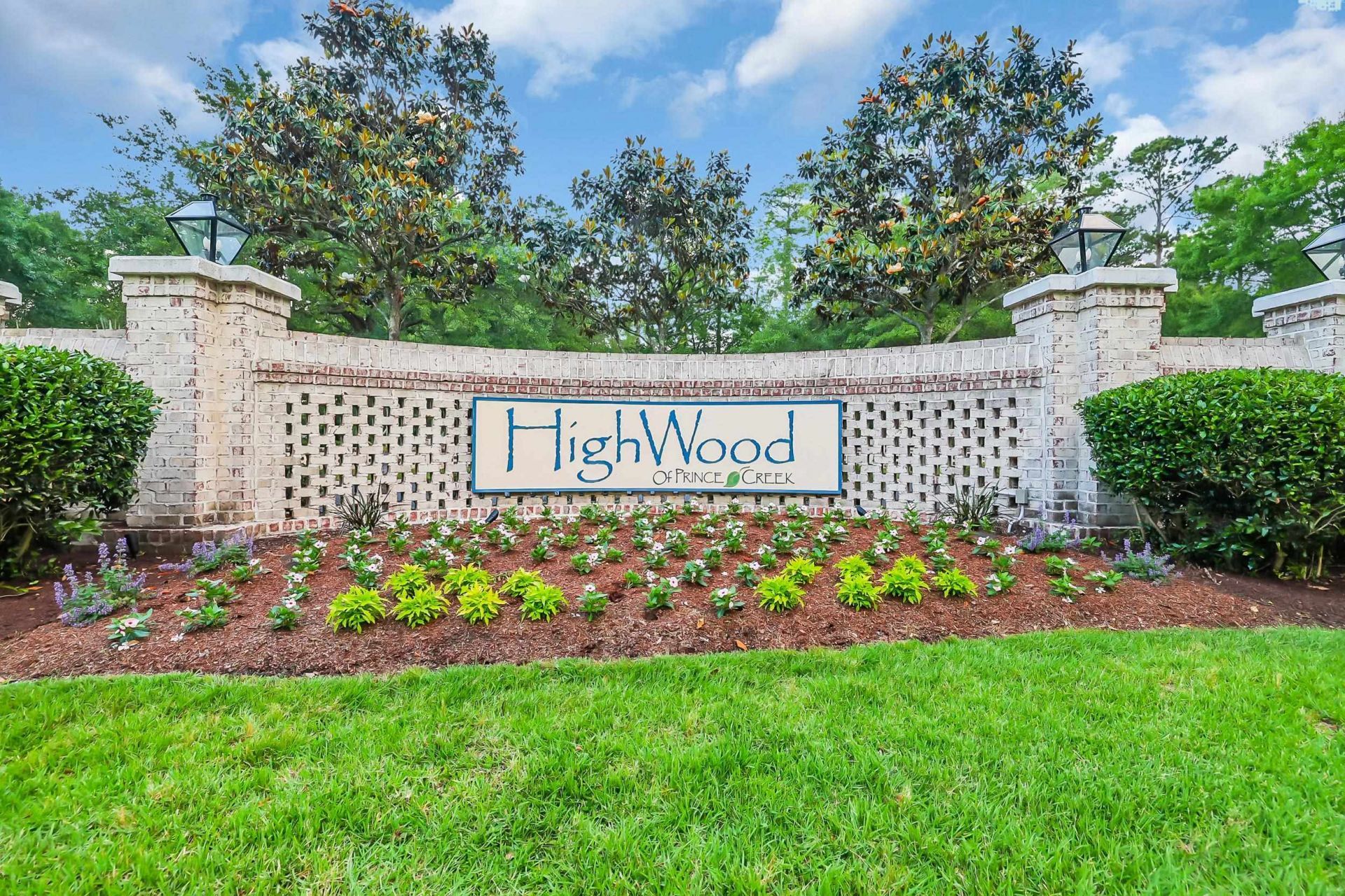 45 Highwood Circle Photo 58