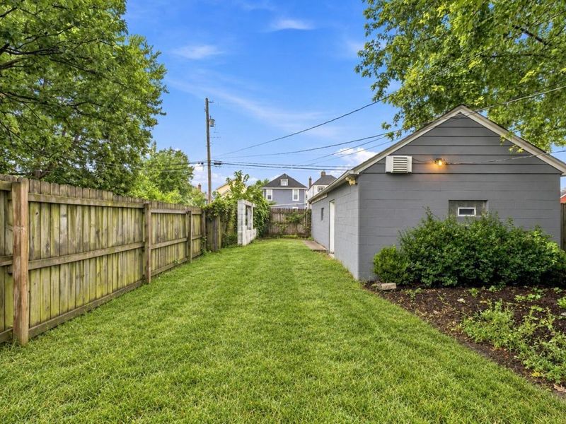 303 Dakota Avenue, Columbus, OH 43223 Photo 34