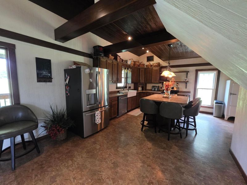 1071 Allgyer Road SE, Gnadenhutten, OH 44629 Photo 14